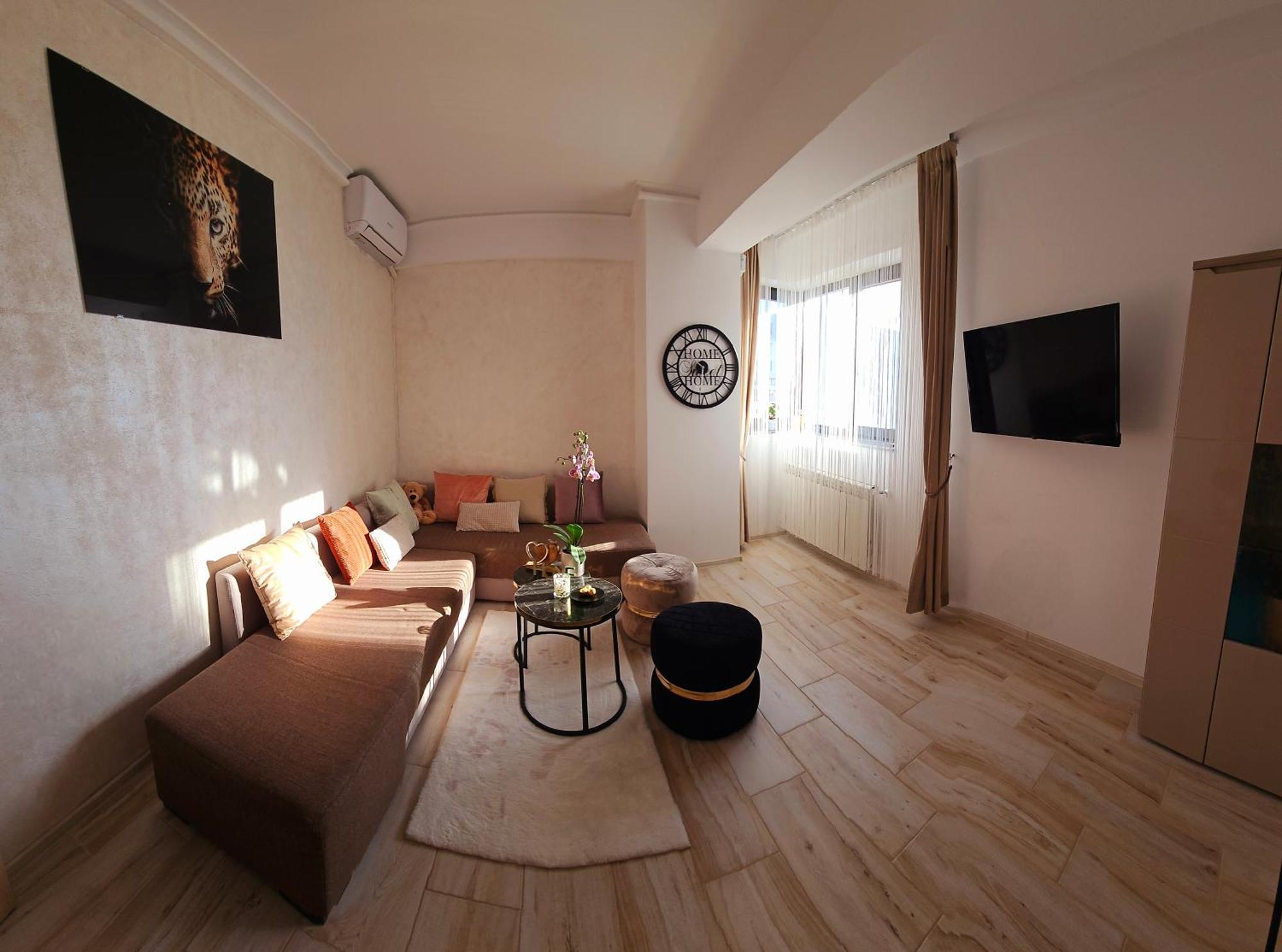Andrew'S Apartment Central Мамая Екстер'єр фото