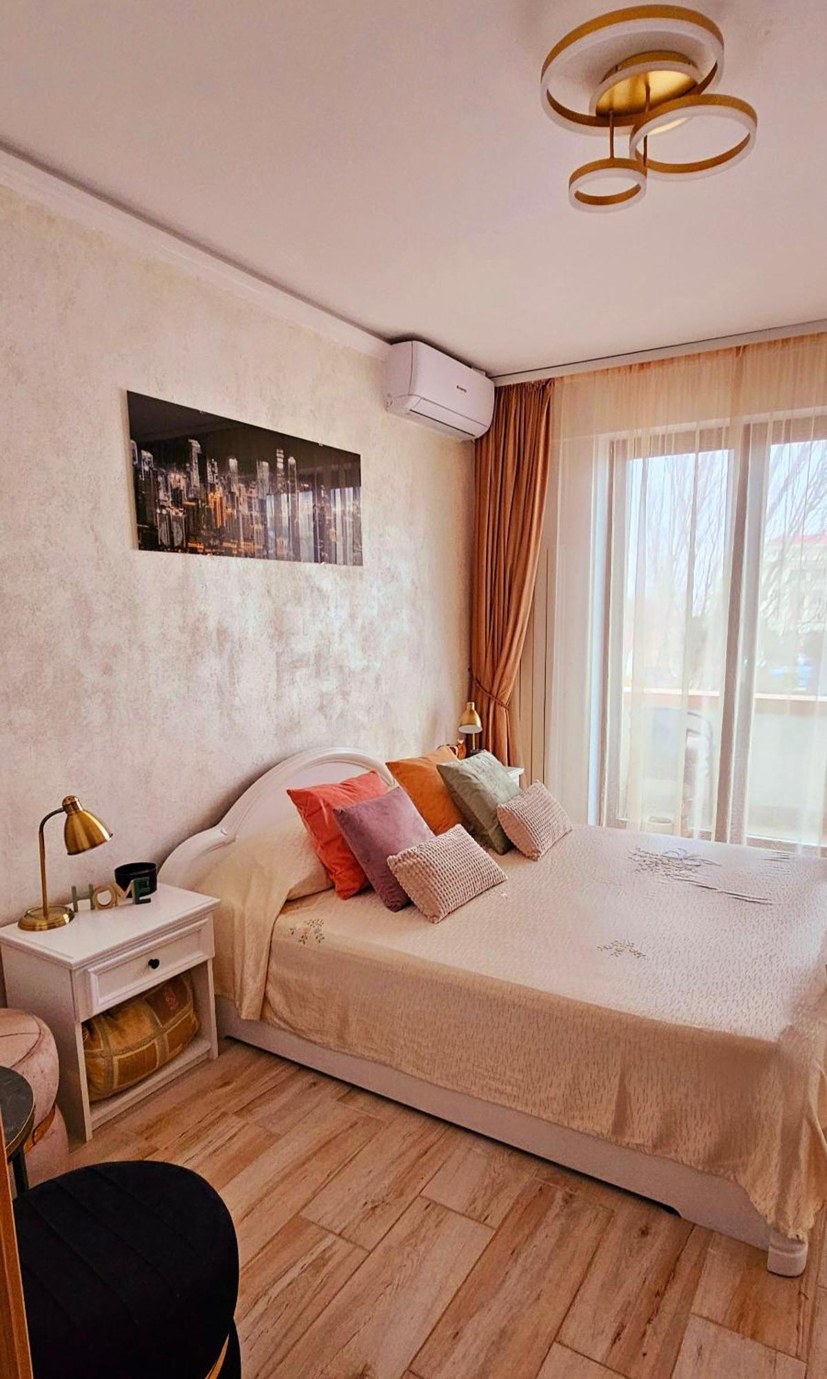 Andrew'S Apartment Central Мамая Екстер'єр фото