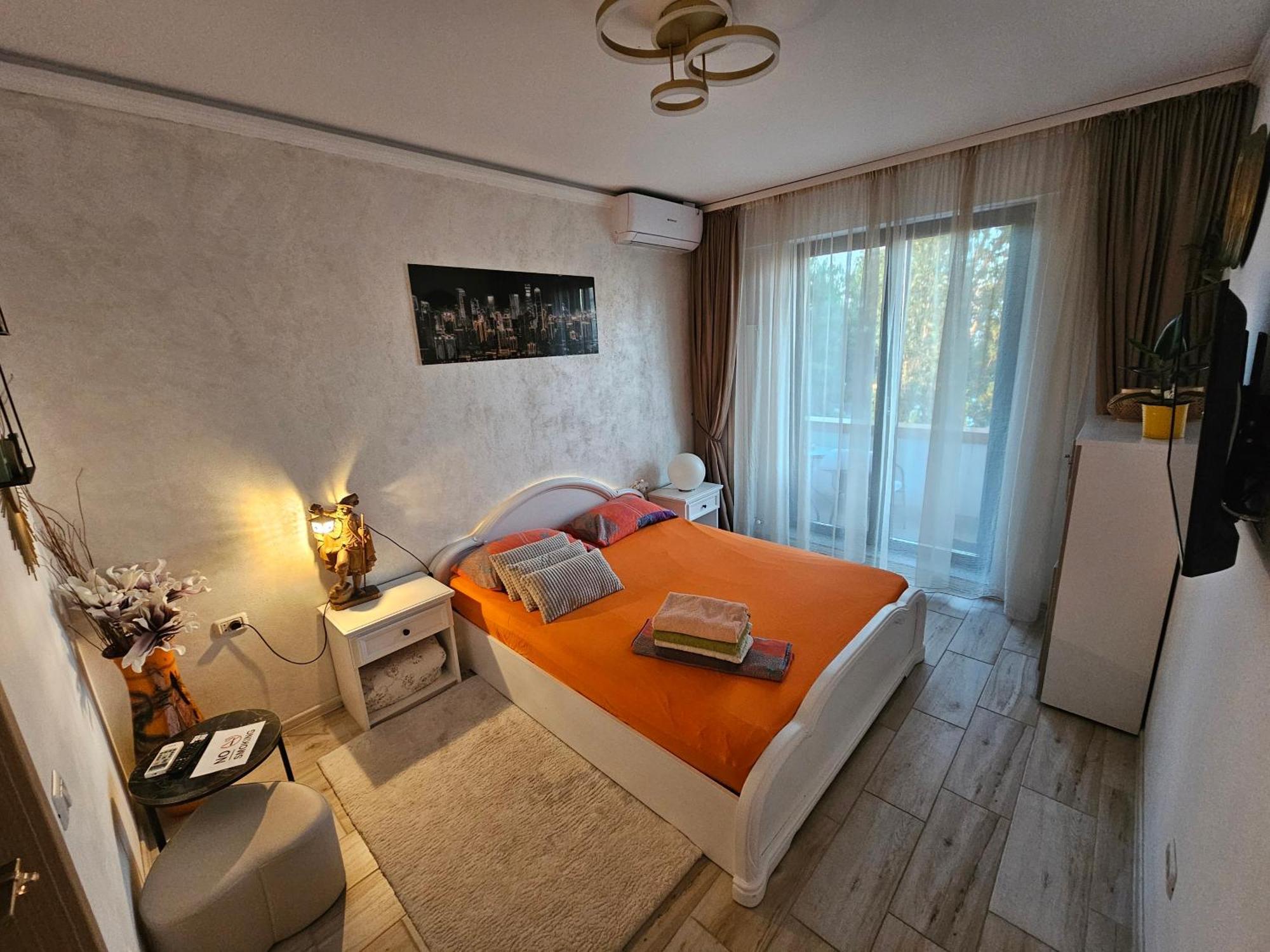 Andrew'S Apartment Central Мамая Екстер'єр фото