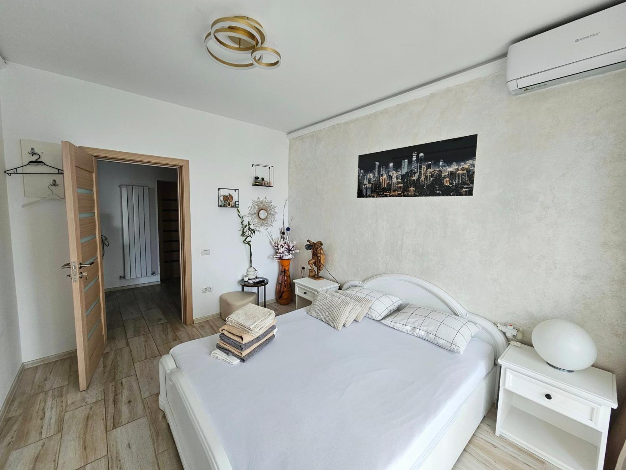 Andrew'S Apartment Central Мамая Екстер'єр фото